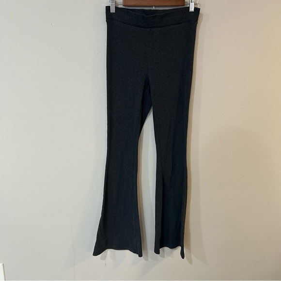 Aerie Ribbed Flare Bootcut Charcoal Black Dark Grey Legging Women’s Size Small - Picture 2 of 7